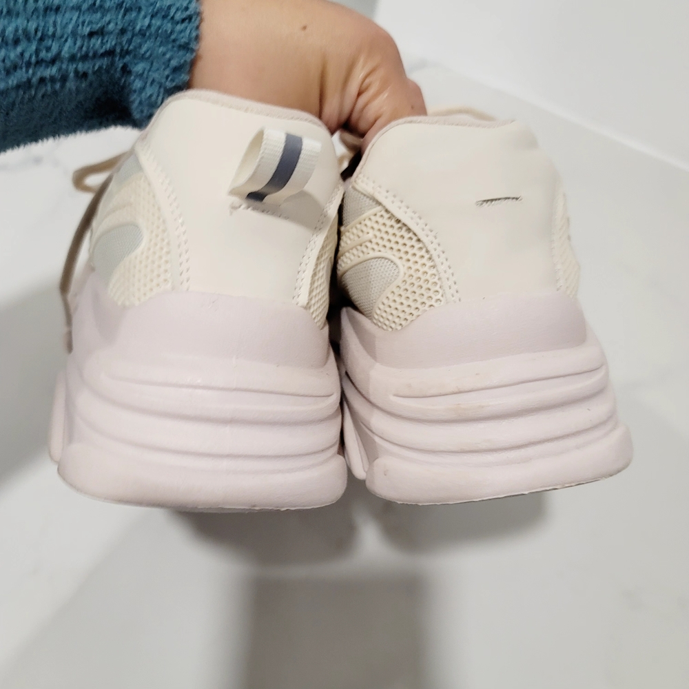Madden Girl Mightty platform sneakers in  beige /taupe color. Size 8.5 - Picture 11 of 13